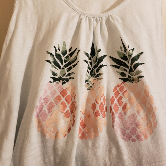 2/$20 Reitmans Tank Top Pineapple Print Size Large - Picture 5 of 16